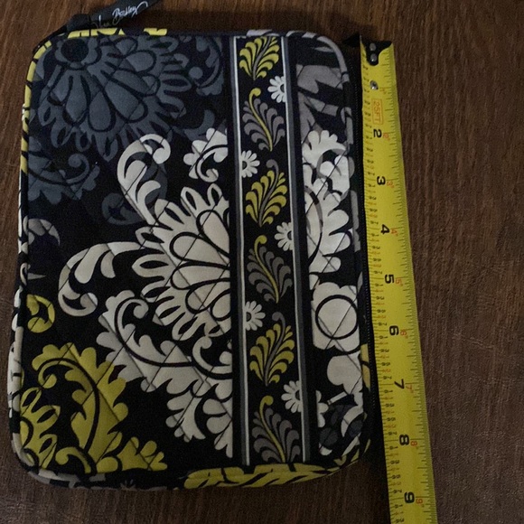 Vera Bradley Kindle Case - Picture 4 of 5